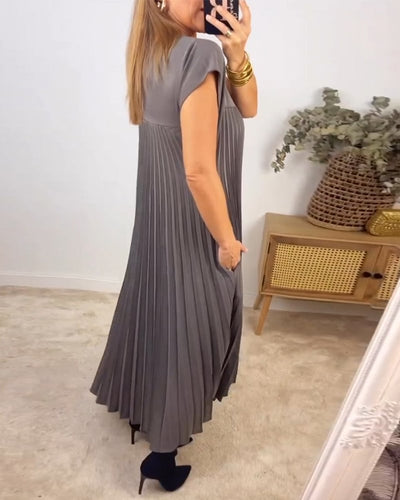 Sophia - Elegant Spliced Pleated Maxi Dress