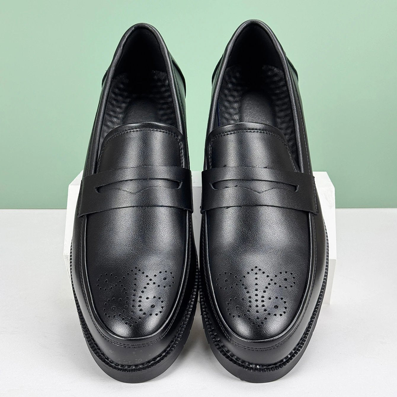 Barclay Crest Penny Loafers