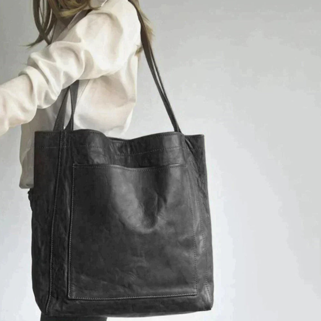 LEATHER SHOULDER BAG "LAILA"