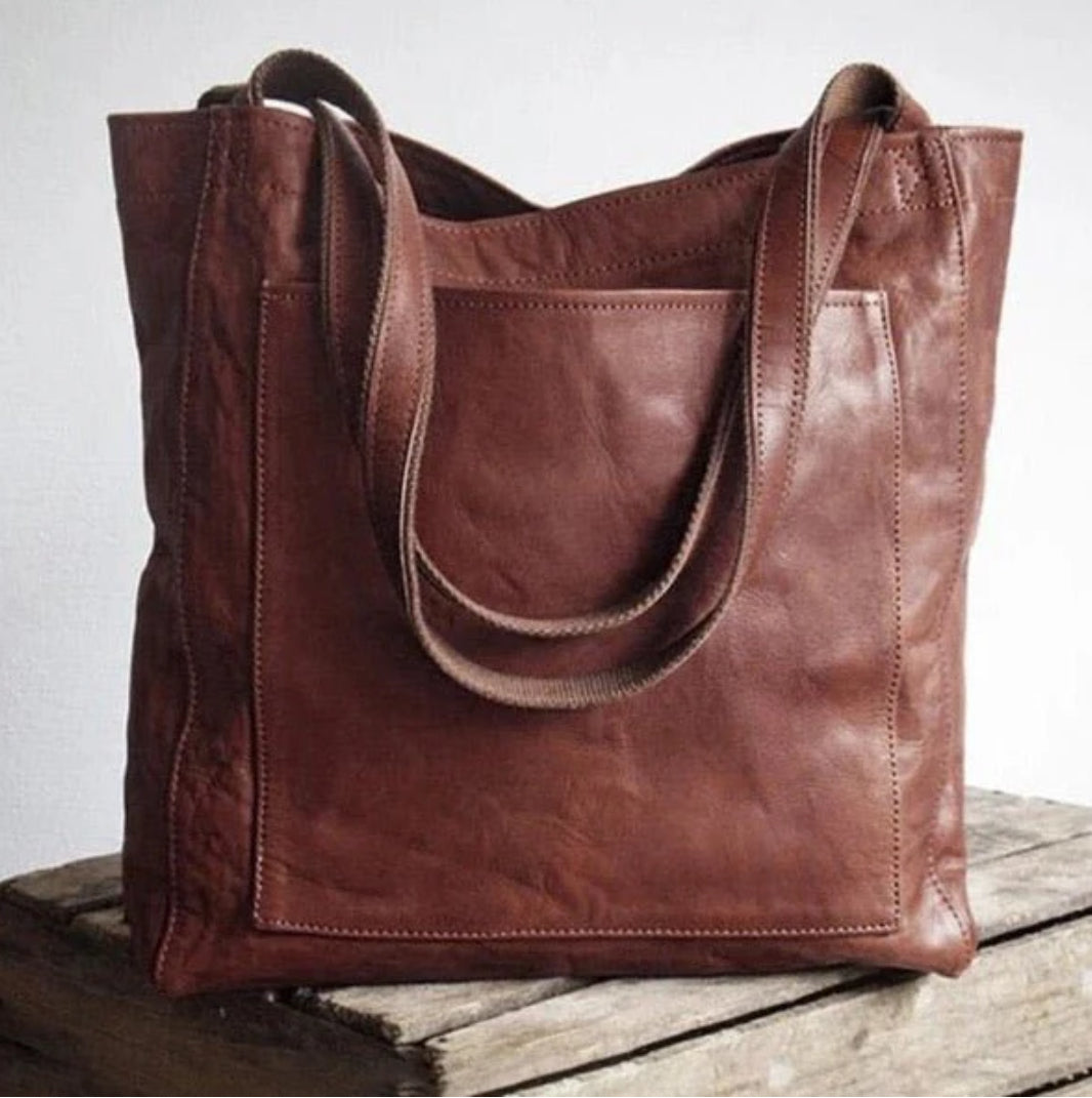 LEATHER SHOULDER BAG "LAILA"