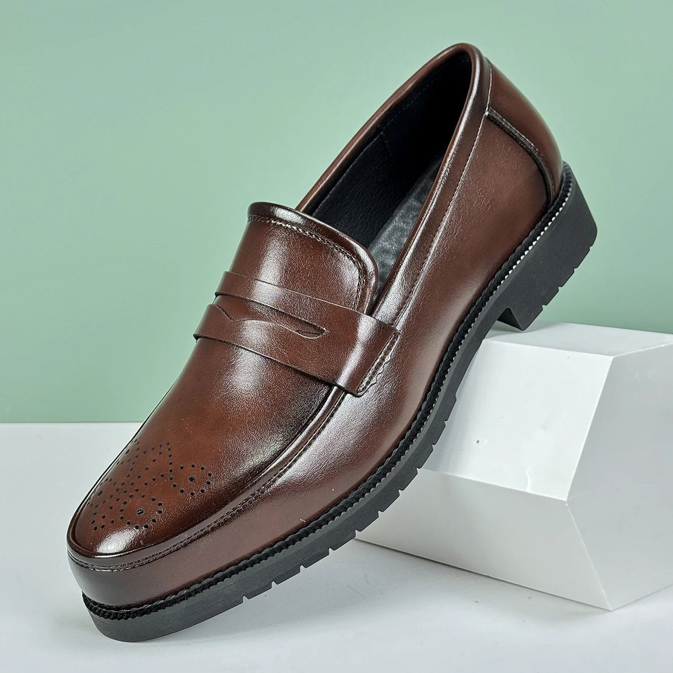 Barclay Crest Penny Loafers