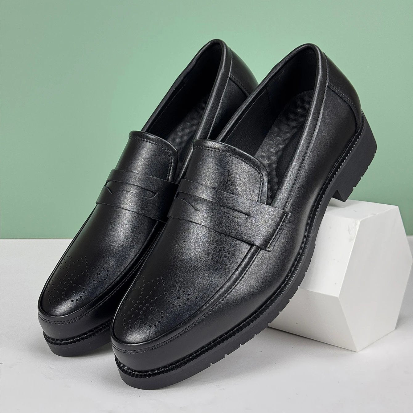 Barclay Crest Penny Loafers